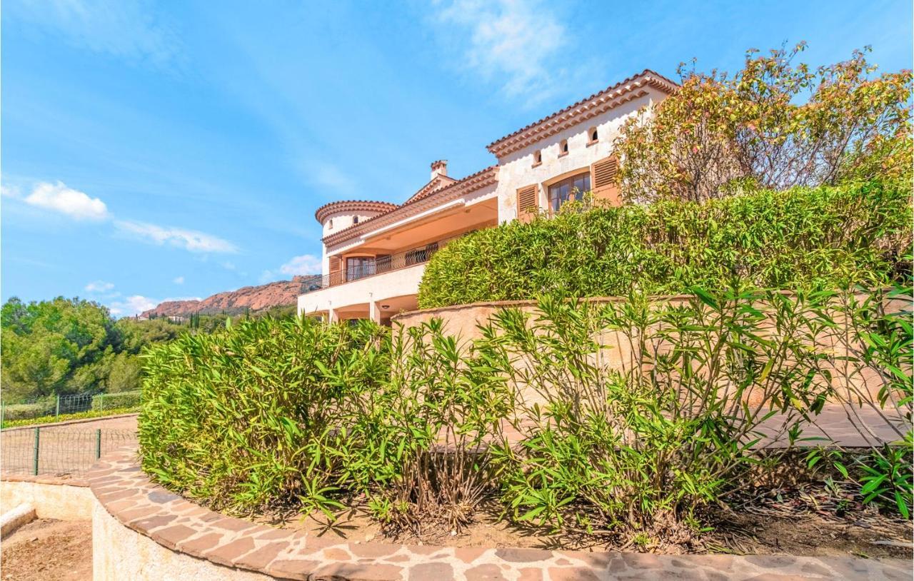 Apartamento Domaine De La Bastide Dagay Saint-Raphaël Exterior foto