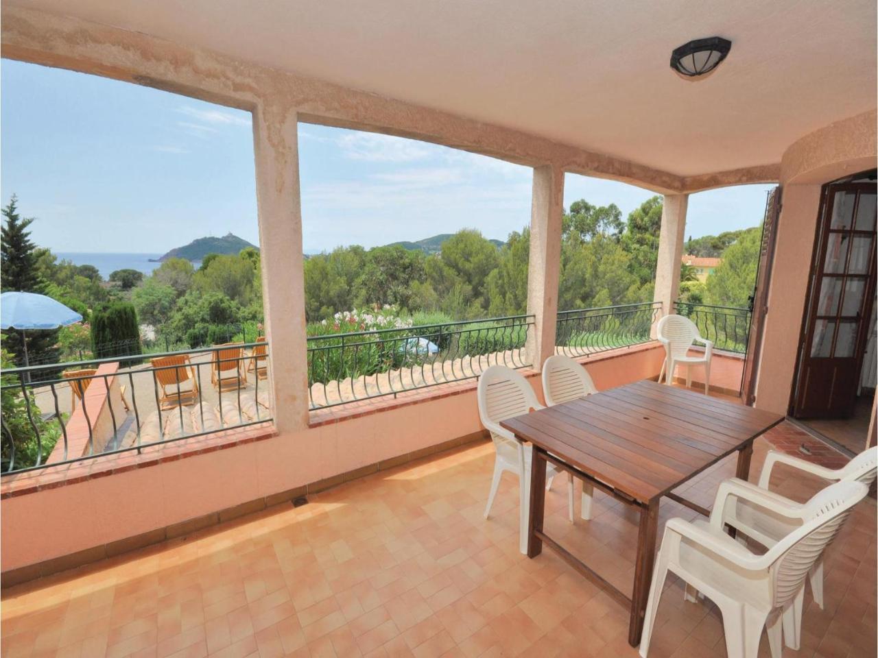 Apartamento Domaine De La Bastide Dagay Saint-Raphaël Exterior foto